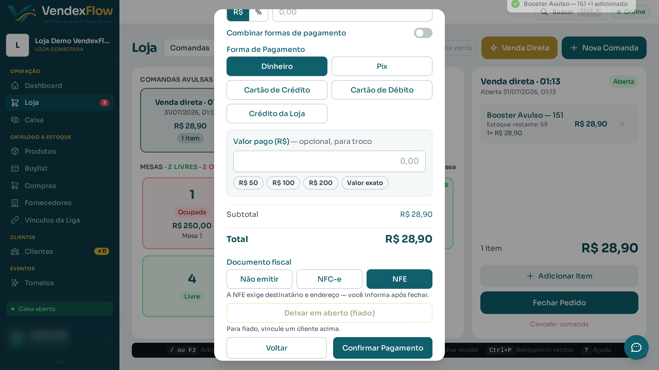 Passo 4: No fechamento, em "Documento fiscal", escolha "NFE". Ela exige destinatário e endereço — você informa depois de confirmar.