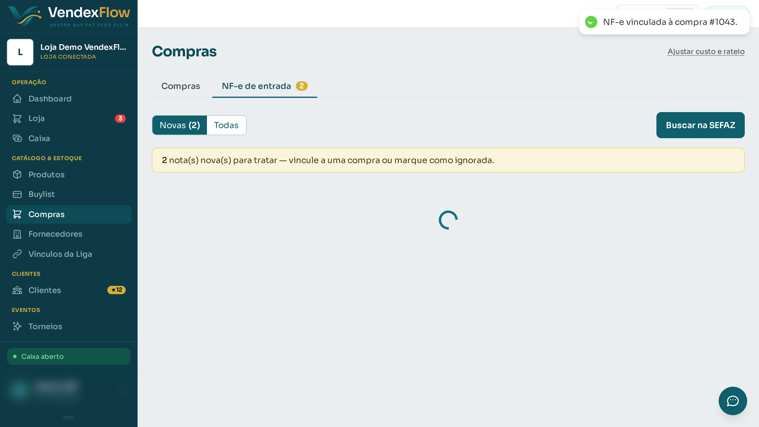 Passo 3: Pronto: a NF-e fica vinculada e o número da nota é carimbado na compra. O vínculo não altera a nota original e pode ser desfeito.